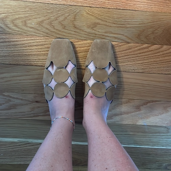 PIERRE HARDY BULLES CUT OUT MULE FLATS CAMEL SIZE 38